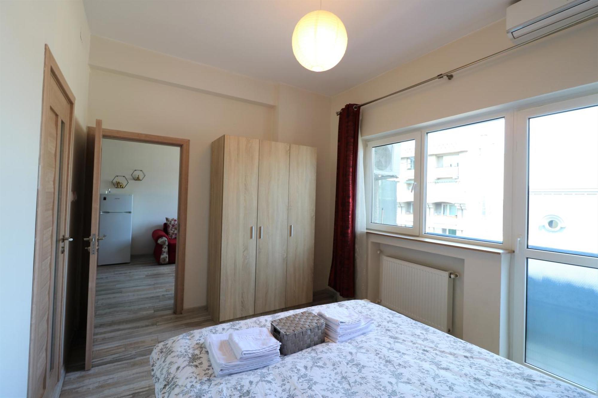 Charming Cozy Apartment - Old Town - Free Minibar Bucarest Esterno foto